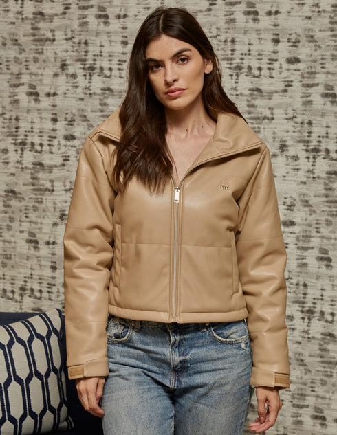 Chamarra casual Beige de mujer Nine West con cuello alto